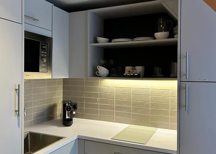 Heeton Concept Aparthotel Edinburgh Queen Street